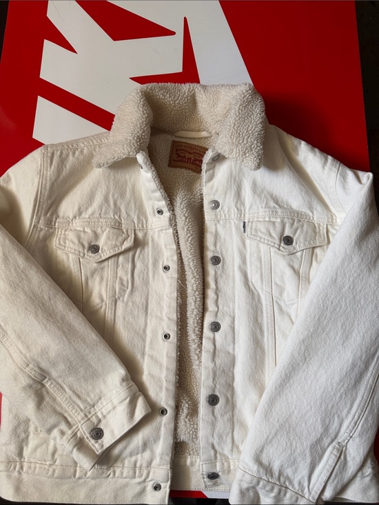 Levi's Jackets & Blazers - Levi's Cream/White Sherpa-Lined Denim Trucker Jacket -